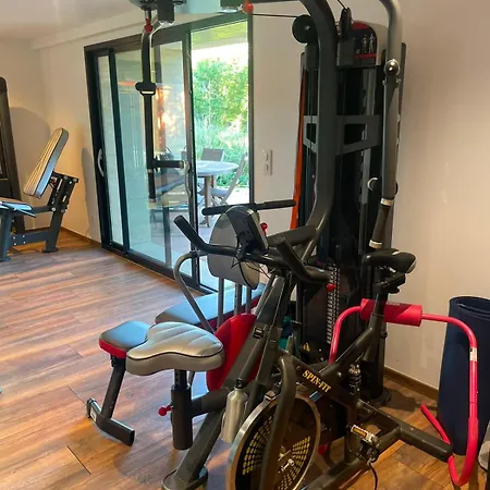 Σπίτι διακοπών Prive 2personnes Avec Piscine, Sauna, Salle De Sport *